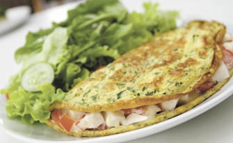 No restaurante Empório Alecrim, o consumidor aproveita de variada linha gourmet natural 